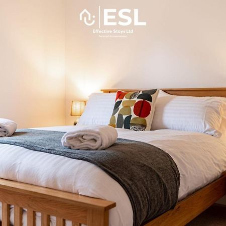 2 Bedroom Terrace Cottage, Parking, 5 Minutes Drive To Royal Shrewsbury Hospital Экстерьер фото